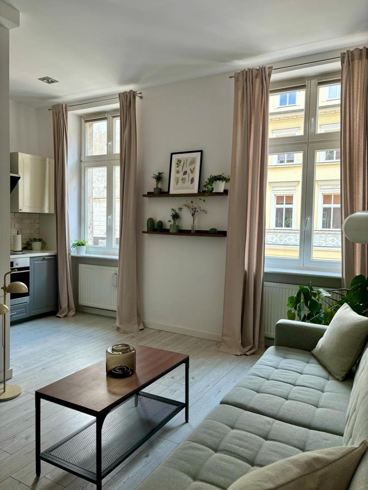 Klimatyczne Mieszkanie W Centrum Poznan Ngoại thất bức ảnh